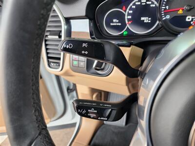 2022 Porsche Cayenne Platinum Edition   - Photo 36 - Fountain Hills, AZ 85268