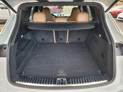 2022 Porsche Cayenne Platinum Edition   - Photo 14 - Fountain Hills, AZ 85268