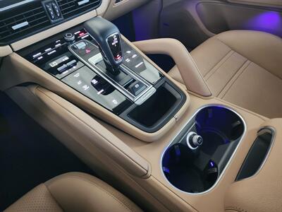 2022 Porsche Cayenne Platinum Edition   - Photo 51 - Fountain Hills, AZ 85268
