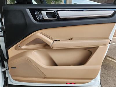 2022 Porsche Cayenne Platinum Edition   - Photo 60 - Fountain Hills, AZ 85268