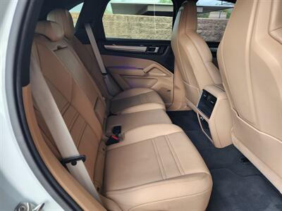 2022 Porsche Cayenne Platinum Edition   - Photo 72 - Fountain Hills, AZ 85268