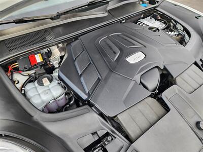 2022 Porsche Cayenne Platinum Edition   - Photo 10 - Fountain Hills, AZ 85268