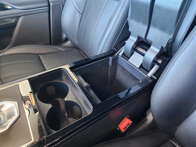 2023 Land Rover Range Rover Evoque P250 R-Dynamic S   - Photo 42 - Fountain Hills, AZ 85268