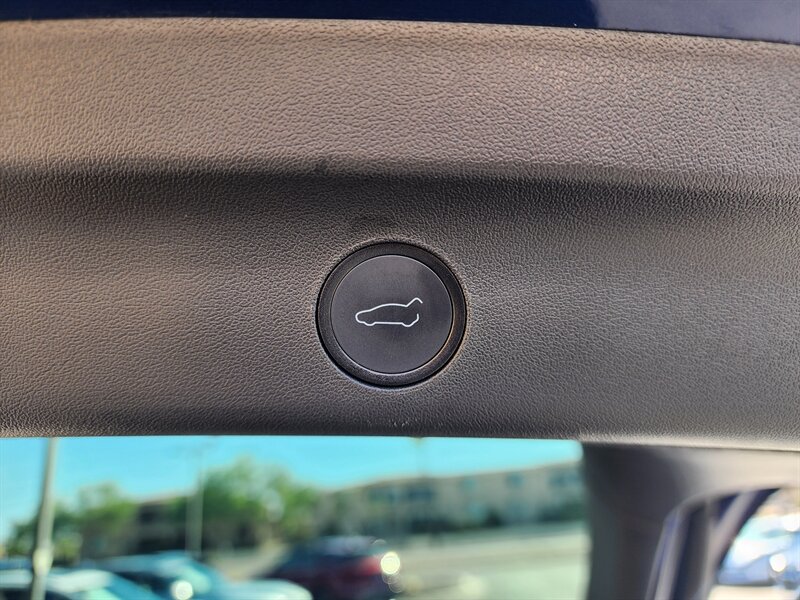 2022 Tesla Model Y Performance - Photo 16 - Fountain Hills, AZ 85268