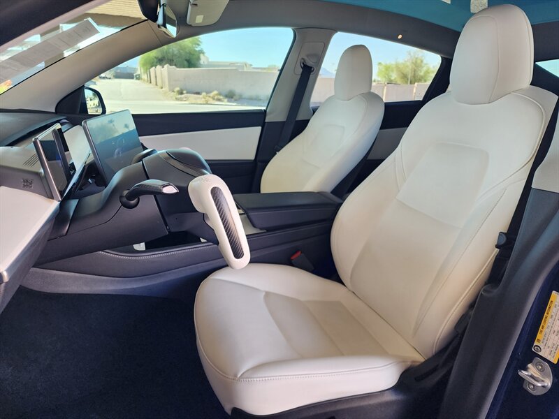2022 Tesla Model Y Performance - Photo 26 - Fountain Hills, AZ 85268