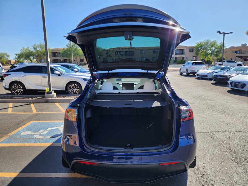 2022 Tesla Model Y Performance - Photo 11 - Fountain Hills, AZ 85268