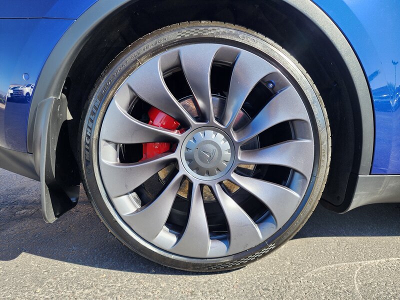 2022 Tesla Model Y Performance - Photo 19 - Fountain Hills, AZ 85268