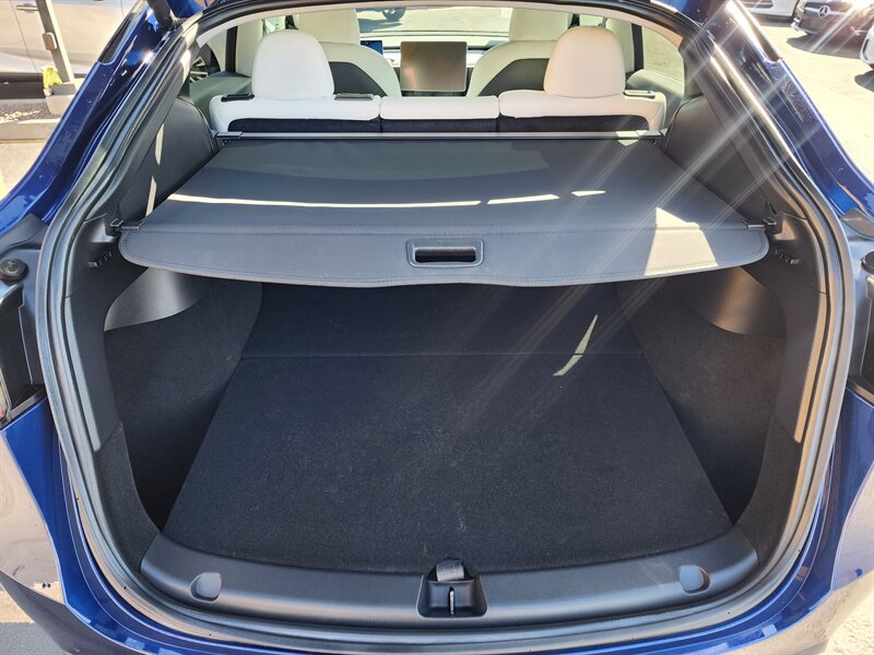 2022 Tesla Model Y Performance - Photo 12 - Fountain Hills, AZ 85268