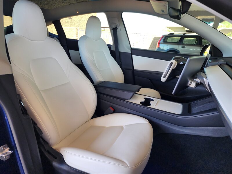 2022 Tesla Model Y Performance - Photo 58 - Fountain Hills, AZ 85268