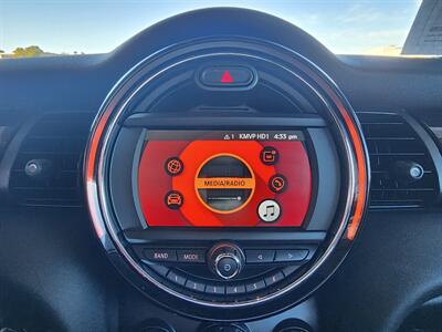 2019 MINI Cooper Hardtop 4 Door   - Photo 35 - Fountain Hills, AZ 85268