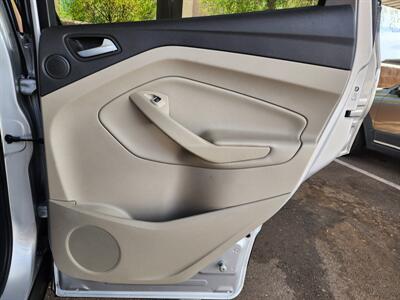 2017 Ford Escape SE   - Photo 63 - Fountain Hills, AZ 85268