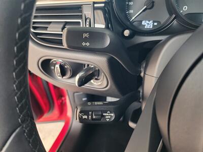 2023 Porsche Macan   - Photo 34 - Fountain Hills, AZ 85268