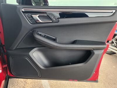 2023 Porsche Macan   - Photo 56 - Fountain Hills, AZ 85268