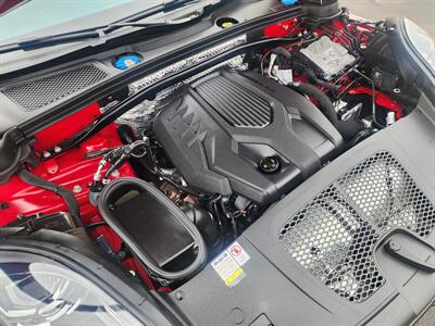 2023 Porsche Macan   - Photo 10 - Fountain Hills, AZ 85268