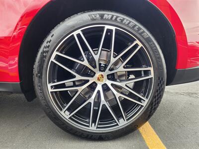 2023 Porsche Macan   - Photo 17 - Fountain Hills, AZ 85268