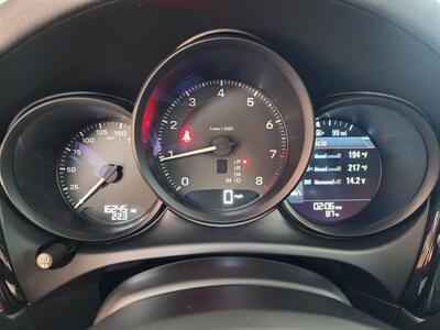 2023 Porsche Macan   - Photo 29 - Fountain Hills, AZ 85268