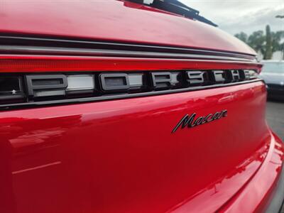 2023 Porsche Macan   - Photo 11 - Fountain Hills, AZ 85268