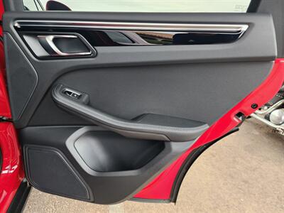 2023 Porsche Macan   - Photo 63 - Fountain Hills, AZ 85268