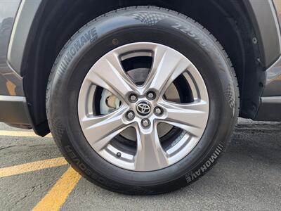 2023 Toyota RAV4 XLE   - Photo 15 - Fountain Hills, AZ 85268