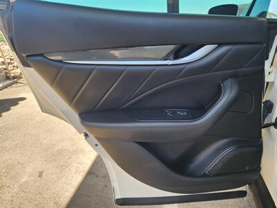 2021 Maserati Levante S   - Photo 74 - Fountain Hills, AZ 85268