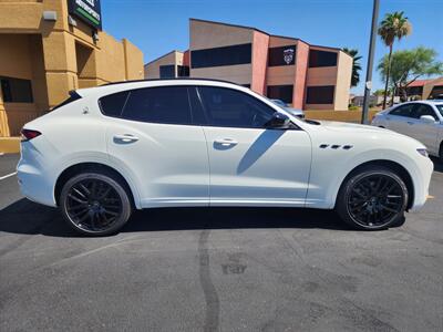 2021 Maserati Levante S   - Photo 2 - Fountain Hills, AZ 85268