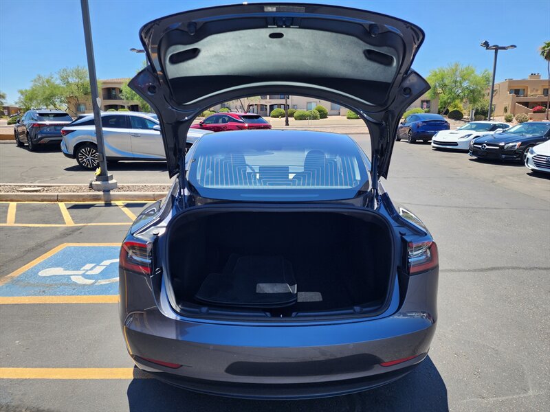 2018 Tesla Model 3 Long Range - Photo 11 - Fountain Hills, AZ 85268