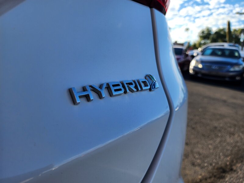 2018 Ford Fusion S Hybrid - Photo 12 - Fountain Hills, AZ 85268