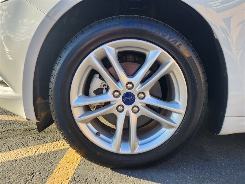 2018 Ford Fusion S Hybrid - Photo 15 - Fountain Hills, AZ 85268
