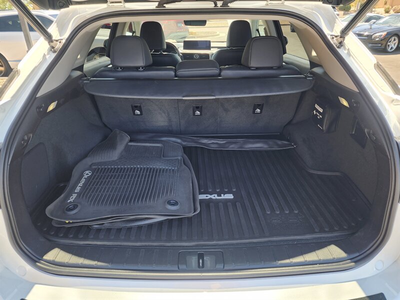 2021 Lexus RX 350 Premium - Photo 14 - Fountain Hills, AZ 85268