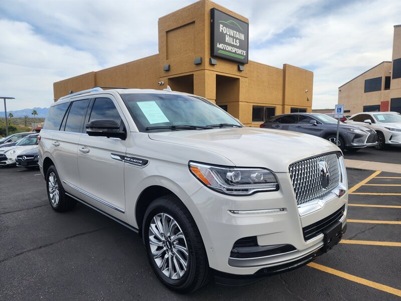 2023 Lincoln Navigator  
