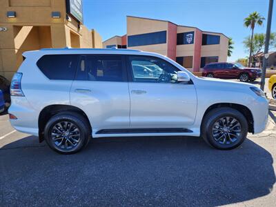 2023 Lexus GX 460 Premium   - Photo 2 - Fountain Hills, AZ 85268