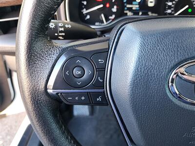 2021 Toyota Avalon XLE   - Photo 28 - Fountain Hills, AZ 85268