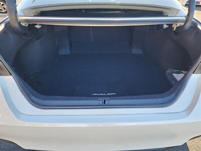 2021 Toyota Avalon XLE   - Photo 14 - Fountain Hills, AZ 85268