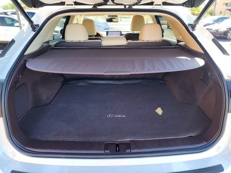 2019 Lexus RX 450h Premium - Photo 15 - Fountain Hills, AZ 85268