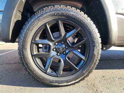 2024 RAM 1500 Laramie - Photo 19 - Fountain Hills, AZ 85268