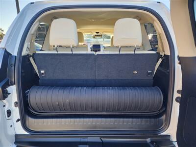 2023 Lexus GX 460 Premium Plus   - Photo 16 - Fountain Hills, AZ 85268