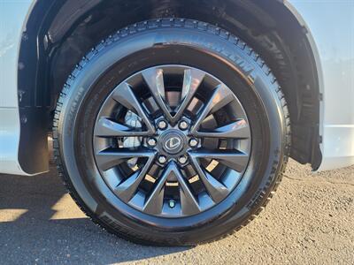 2023 Lexus GX 460 Premium Plus   - Photo 22 - Fountain Hills, AZ 85268