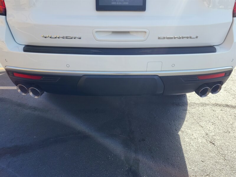 2023 GMC Yukon Denali - Photo 14 - Fountain Hills, AZ 85268