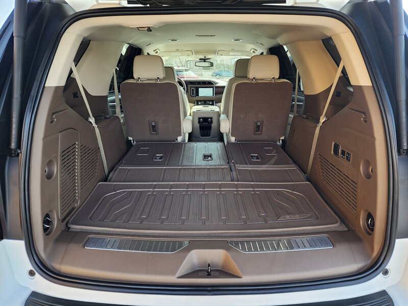 2023 GMC Yukon Denali - Photo 18 - Fountain Hills, AZ 85268
