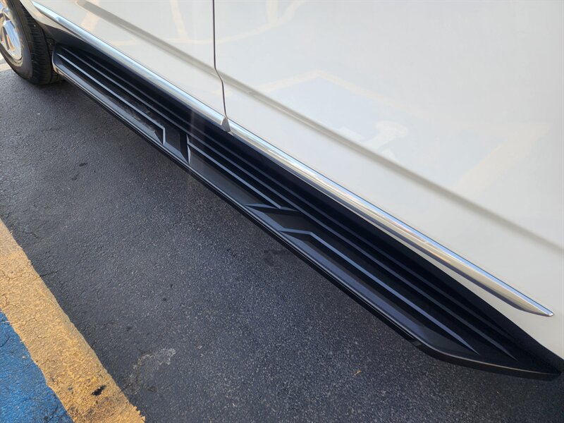 2023 GMC Yukon Denali - Photo 13 - Fountain Hills, AZ 85268