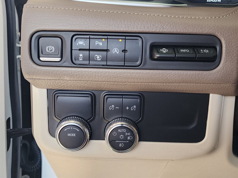 2023 GMC Yukon Denali - Photo 32 - Fountain Hills, AZ 85268
