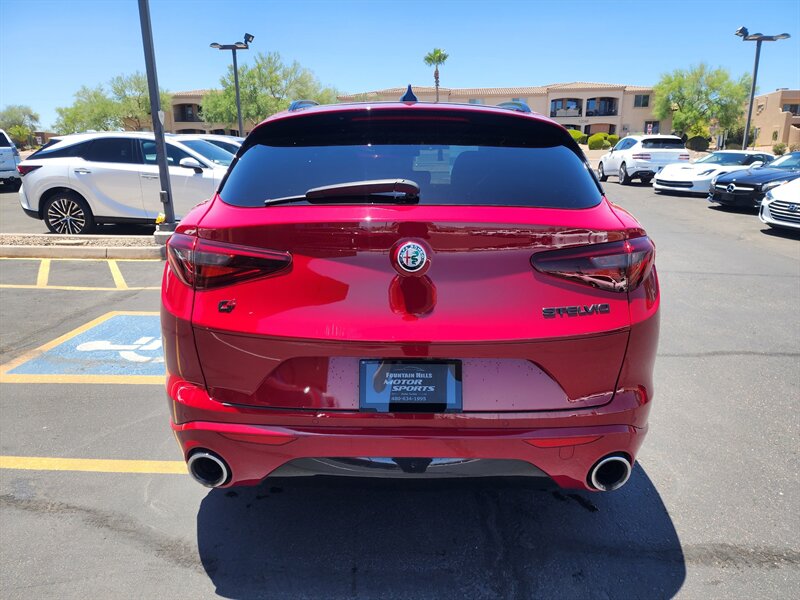 2021 Alfa Romeo Stelvio Ti - Photo 4 - Fountain Hills, AZ 85268