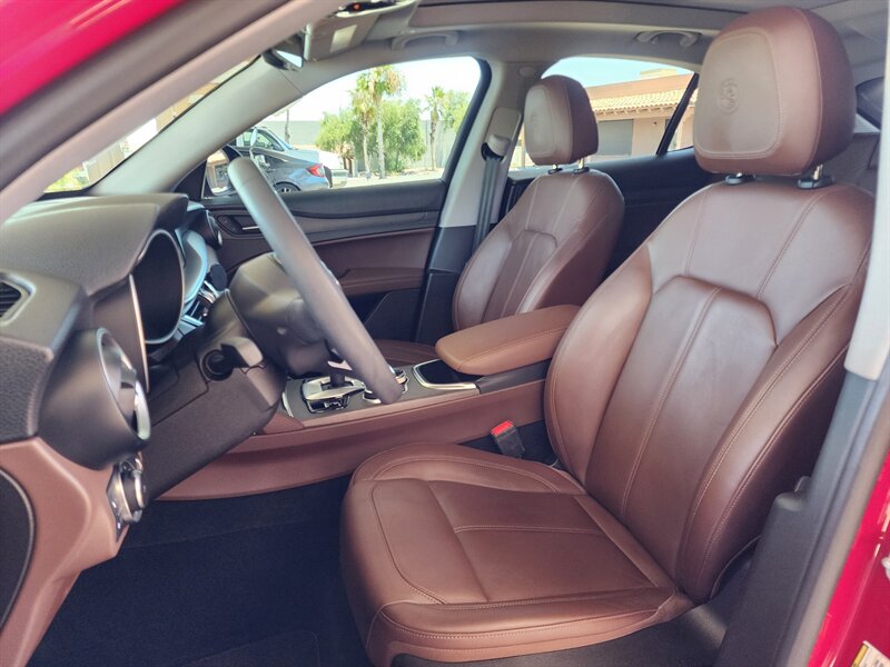 2021 Alfa Romeo Stelvio Ti - Photo 27 - Fountain Hills, AZ 85268