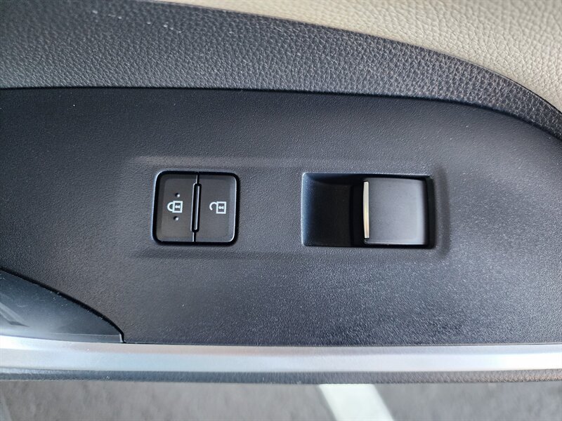 2019 Toyota RAV4 Limited - Photo 65 - Fountain Hills, AZ 85268