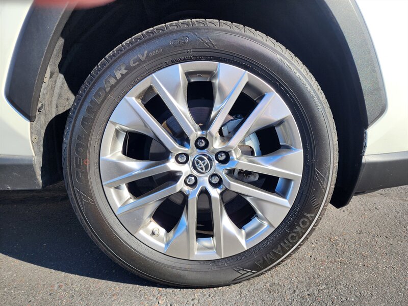 2019 Toyota RAV4 Limited - Photo 21 - Fountain Hills, AZ 85268