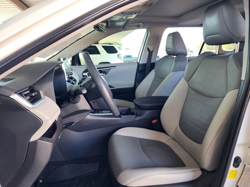 2019 Toyota RAV4 Limited - Photo 27 - Fountain Hills, AZ 85268