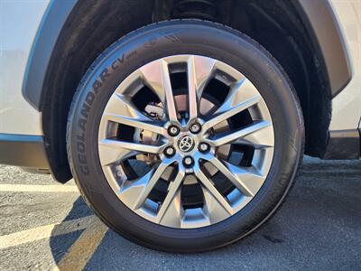 2019 Toyota RAV4 Limited - Photo 18 - Fountain Hills, AZ 85268
