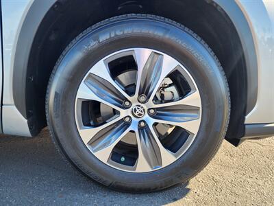 2022 Toyota Highlander XLE - Photo 21 - Fountain Hills, AZ 85268