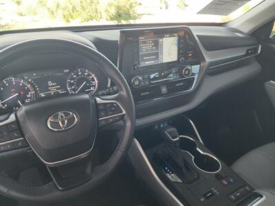 2022 Toyota Highlander XLE - Photo 56 - Fountain Hills, AZ 85268