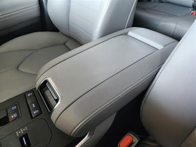 2022 Toyota Highlander XLE - Photo 52 - Fountain Hills, AZ 85268